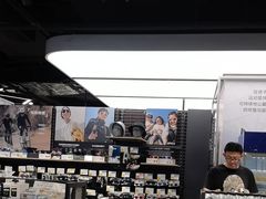-迪卡侬(环球港店)