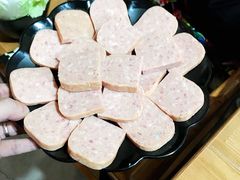 -果松木炭酸菜铜火锅·外婆参鸡汤