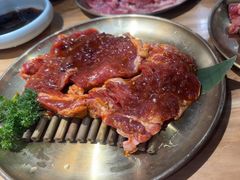 -汉城烤肉·黑金冠(华山路店)
