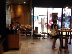大堂-星巴克臻选(舟山凯虹广场店)