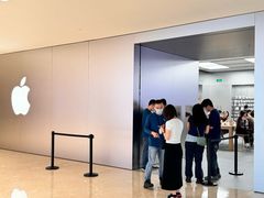 -Apple零售店(深圳益田假日广场店)