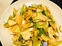 -瑞杰烧烤店·24小时营业(山东路店)