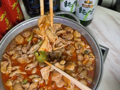 -彭记铁锅肥肠(东四总店)