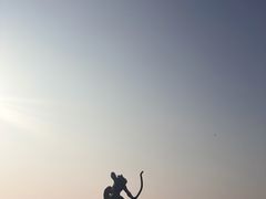 -巴陵广场