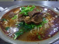 红烧肥肠面-丁丁猫重庆小面(徐州路店)