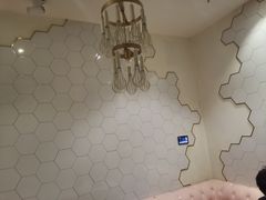 -范特西FANTASY量贩式KTV(民主广场店)