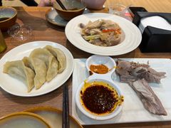 -贯贯吉·清真餐厅(浙江中路店)