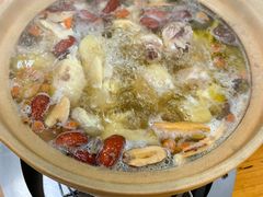 -威邵鸡煲(西华路总店)