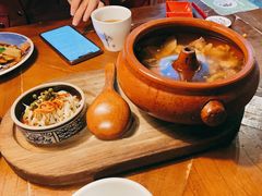 牛肝菌汽锅鸡-雀舞云南菜(天津天河城购物中心店)