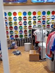 -adidas(德基广场店)