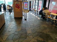 -麦当劳(国家体育场南路店)