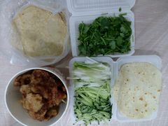 -绿姿鲜奶烘焙(临城店)