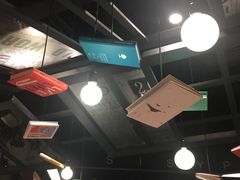 -西西弗书店&矢量咖啡(凯德晶萃广场店)