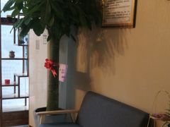 -耳语轻风专业采耳馆(古北花世界商业广场店)