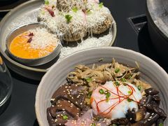 -Ameigo梅果·云贵川bistro(长宁来福士店)