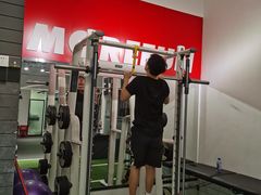 -汗水空间私教健身连锁(SM广场店)