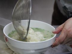 小馄饨-周震馄饨