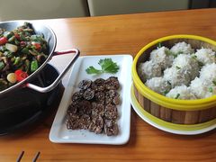 -莲餐厅·湖北菜·潜江小龙虾店(愚园路店)