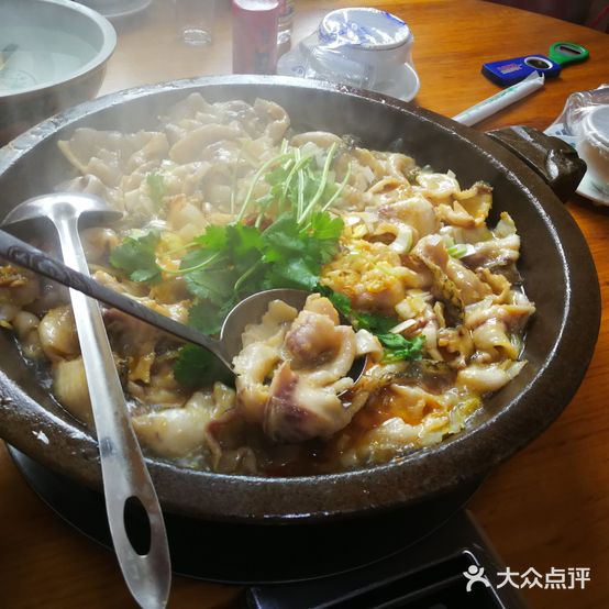 谢氏石锅鱼(寿宁店)