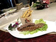 -品珍中餐厅·南北融合特色菜(兰州富力万达文华酒店)
