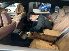 -奔驰上海利星(七宝店)