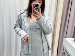 -绮梦微胖大码女装(东方社区三十一街坊店)