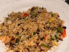 -MONICH牛排融合餐厅(和义大道购物中心店)