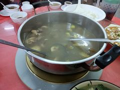 -银峰农庄·特色烧鸡·鲜无花果浸鸡