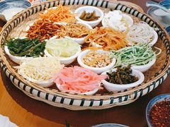 -包整·丝娃娃(一览甲秀楼风景店)