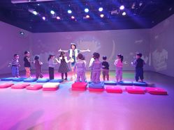 -小鸡哆哆故事屋·儿童乐园(嘉里城店)