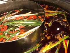 -渝涯重庆豆花老火锅(中赢国际店)