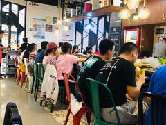 大堂-龍歌自助小火锅(崂山丽达店)