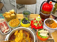 -顶上头·螺蛳火锅(五一新村店)