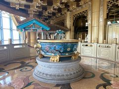 -华西龙希大酒店旅游观光区