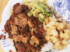 -渝之汇牛肉豌杂面