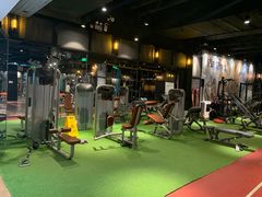 -VLines耀能运动24小时·月付制健身(京广桥店)
