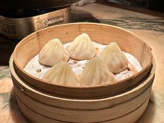 鸡汁杭州小笼-桂满陇·西湖船宴(平安金融中心店)