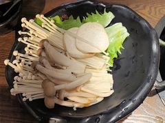 -呷哺呷哺 小火锅 (浦东新欧尚超市店)