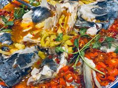 -湘潭九龙鱼头店(城南西路店)