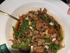 -费大厨辣椒炒肉(万家丽一店)