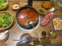 -贵厨酸汤牛肉(花果园国际中心店)