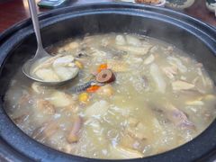 -菌之家·专业纯野生菌火锅·特色炒菌