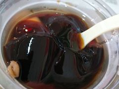 蜂蜜烧仙草-八婆婆烧仙草(曾厝垵店)