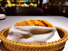 招牌蒜蓉面包-Oyster Talks 四度蚝法餐厅