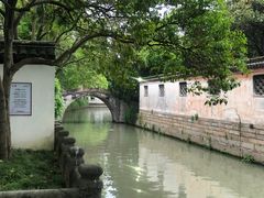 -汇龙潭