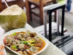 -四川小胡子海鲜(丁村万人海鲜广场店)