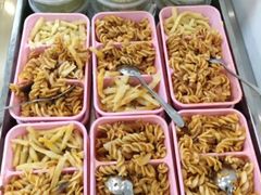 -黄浦乐烁龙鱼宝贝托育园(海潮路校区)