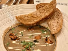 黑松露奶油蘑菇汤-IL TEATRO 精品意大利餐厅