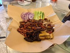 -老鼎万春卤菜(五代传承创始老店)