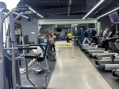 -超鹿运动(五四路恒力城店)